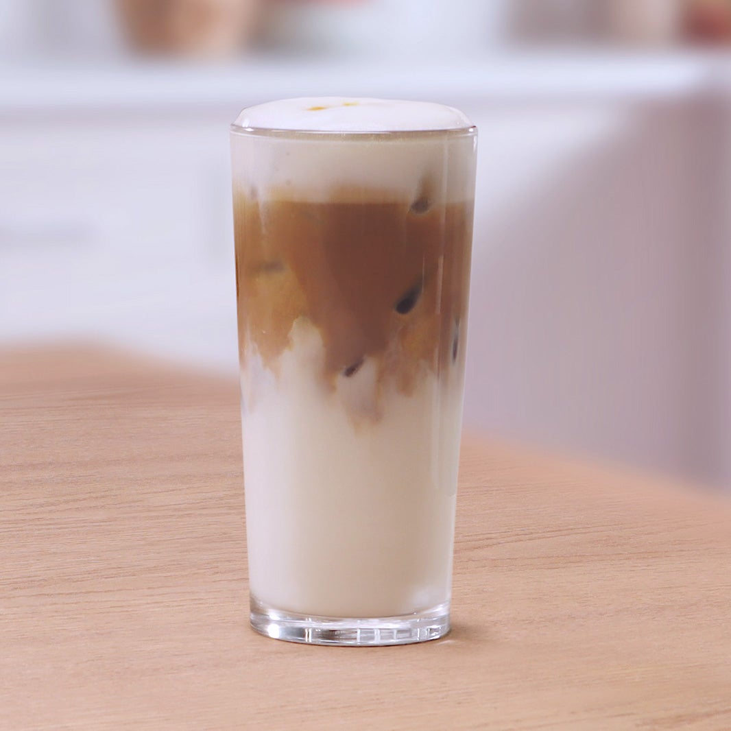 Rețeta pentru Iced Caramel Latte Macchiato